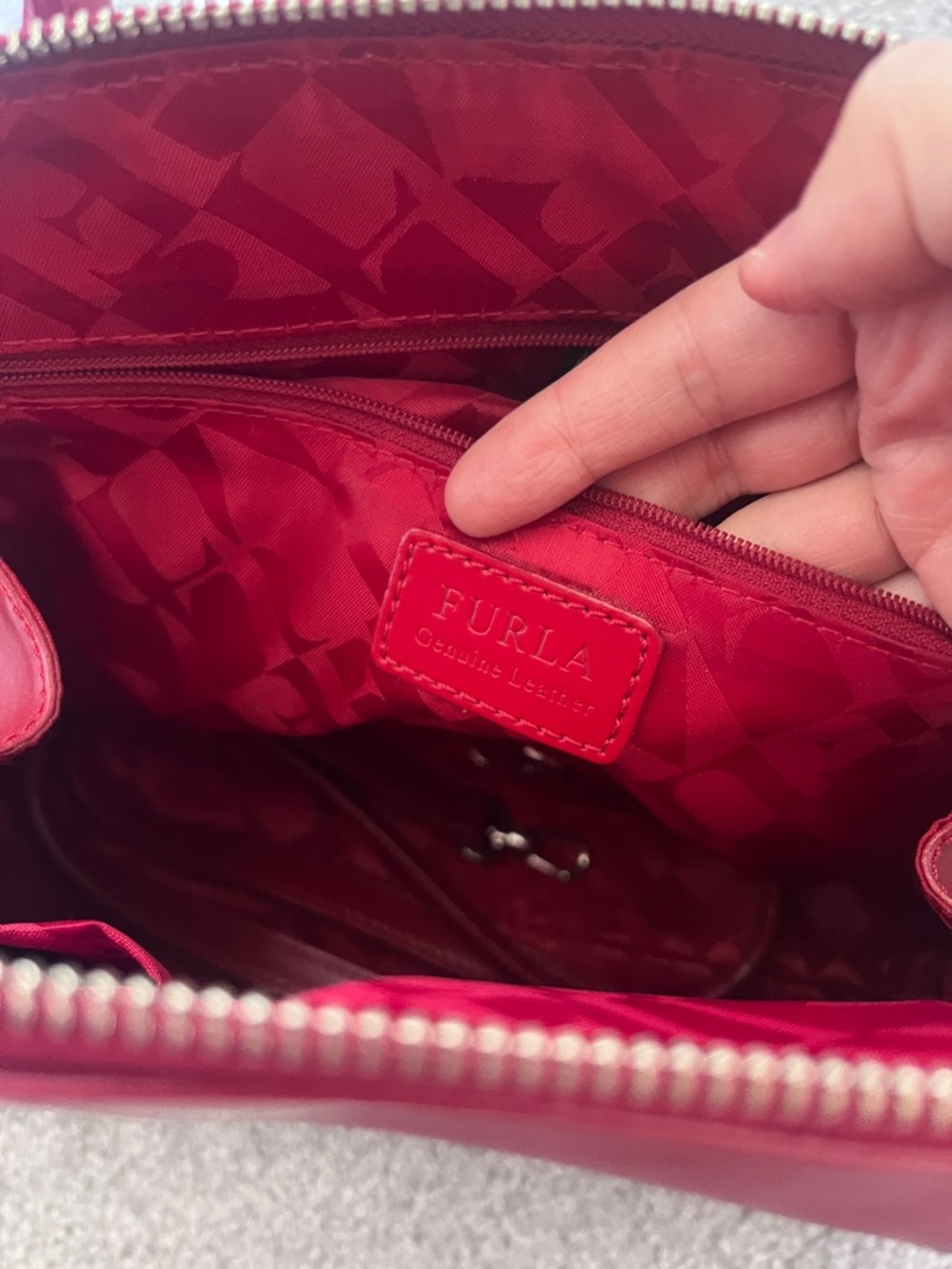 Quick SALE! Furla Red Leather Handbag – Like New Condition ❤️ with dustbag - Picture 5 of 10